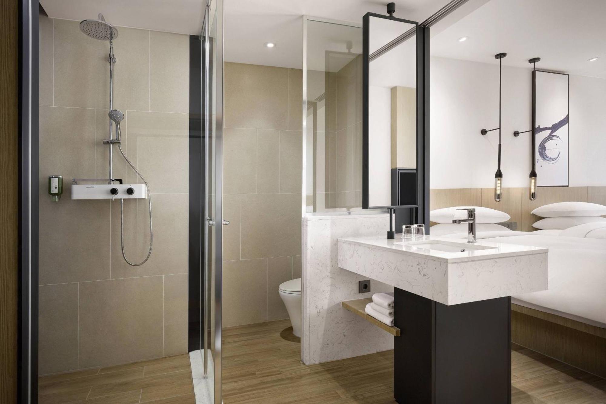 Fairfield By Marriott Busan Songdo Beach Exterior photo